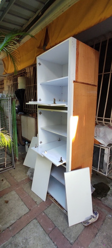 Muebles De Cocina Multiuso De Maderoa 100v Como Nuevo (Usado)