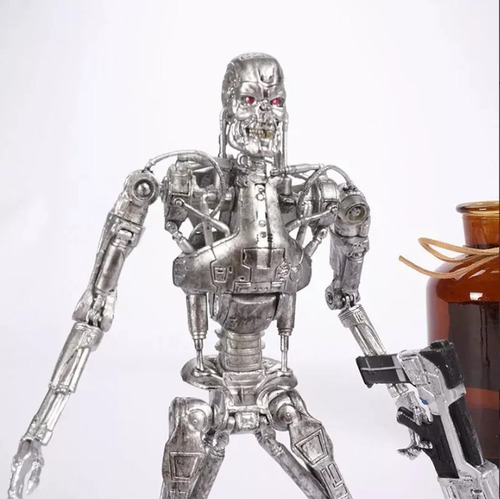 Figura De Acción Neca Terminator 2 T-800 Endoskeleton Arnold
