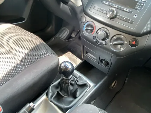 Chevrolet Aveo 1.6 Emotion Mt 4x2 2012