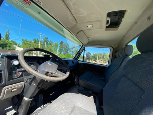 Imagen 9 de 10 de Volkswagen 17220 2013 Hidrogrua Pm 8 29000km Rentaltrucks