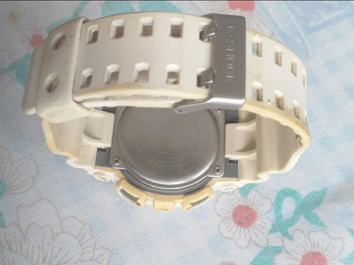 Reloj Casio G-shock (Usado)