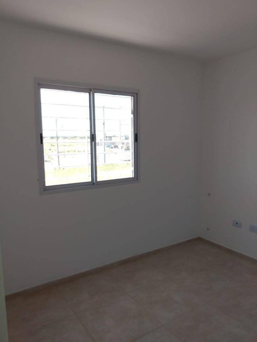Imagen 5 de 19 de Vendo Duplex Valle Cercano 2 Dormitorios