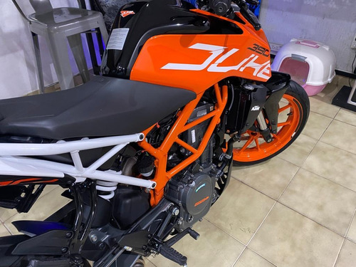 Imagen 14 de 25 de Ktm Duke 390