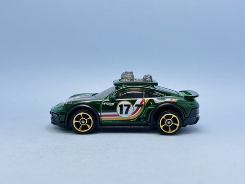 Carrinho Hot Wheels Porsche 911 Rallye Verde Safari Mode