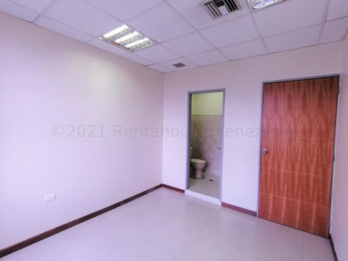 Oficina Alquiler Zona Este Barquisimeto 21-17062 Nd