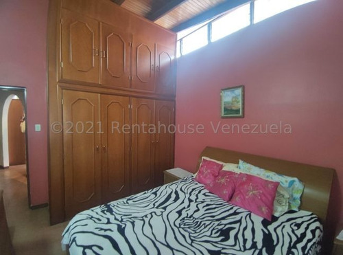 Imagen 20 de 30 de Casa La Mulera Maracay 04 Dormitorios 04 Baños Gran Tamaño 22-1556 ##