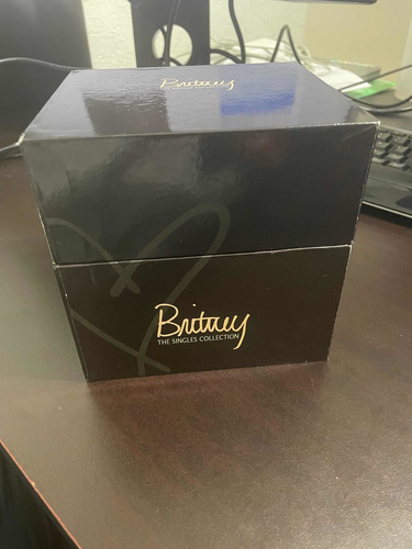 Britney Spears - The Singles Collection Deluxe Box Set (Usado)