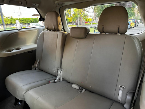 Toyota Sienna 3.5 Xle Piel At