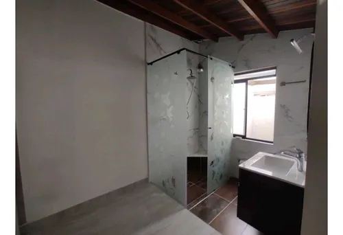 Casa Unifamiliar En Venta Guayabal(n)