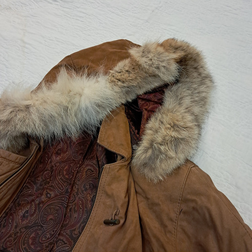 Campera Mujer Parka Gamuza De Cuero Capucha Paris/dakar T38 (Usado)