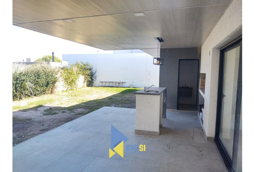 Imagen 10 de 30 de Vendo Casa En Verandas Siete Soles Con Vista A Espacio Verde 3 Dorm Escritorio