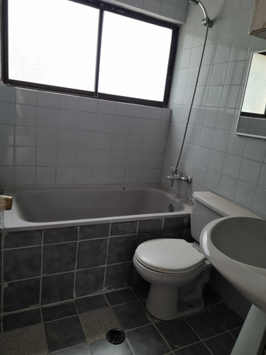 Casa En Calle Arturo Prat Con Sargento Aldea (60103)
