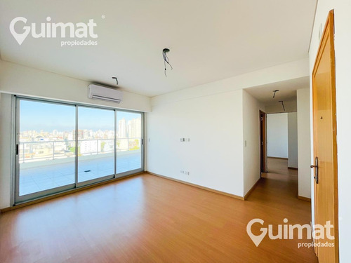 Imagen 5 de 22 de Aguero Y Cordoba Tres Ambientes Con Gran Balcón Terraza .vista Panorámica.amenities .apto Prof