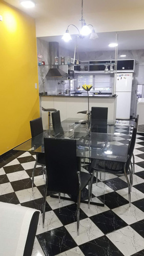 Venta De Casa Dos Dorm. + Dorm Y Baño De Servicio