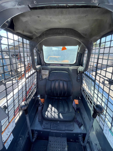Minicargador Bobcat 2015 S510