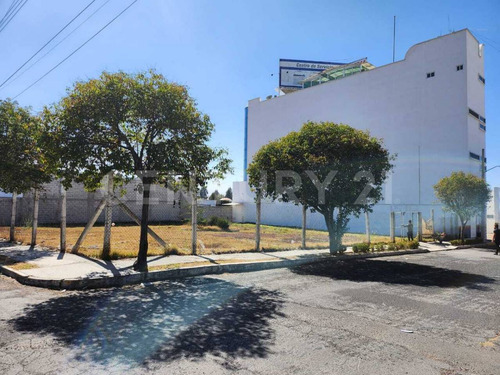 Atención Inversionistas!!!! Venta De Edificio, Terreno Y Cafetería