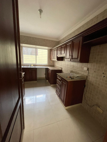 A284 - Piantini | Apartamento De Lujo En Alquiler | 2 Habitaciones + Servicio | $900 Usd | Vistas Panorámicas | #foxpiantini
