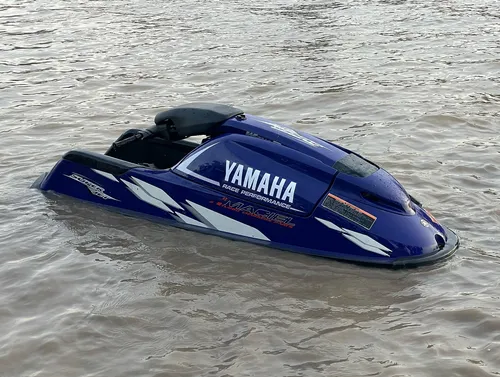 Jet Ski Yamaha Superjet 701