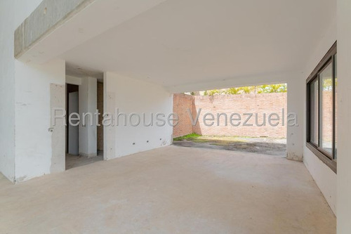 Casa En Venta En La Hatillana, El Hatillo.