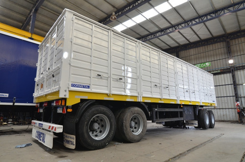 Imagen 6 de 6 de Batea Cormetal 30-50 M3 3 Ejes Entrega Y 6 Cheques