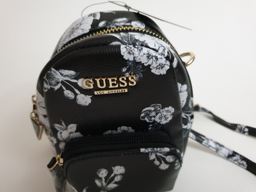Imagen 5 de 5 de Mini Mochila Guess Original Black White Floral Evan