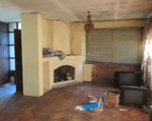 Casa En Etado De Demolición En Pedro De Valdivia