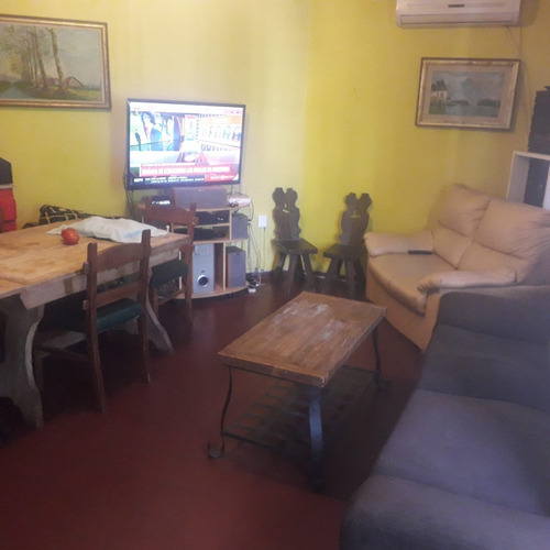 Imagen 10 de 12 de Casa Ph A La Venta En Buceo Sur || Cementerio