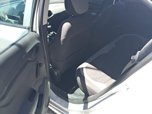 Imagen 8 de 16 de Chevrolet Prisma 2013 1.4 Lt 98cv