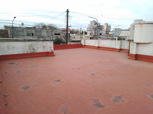 Venta Casa Valentín Alsina Con Cochera