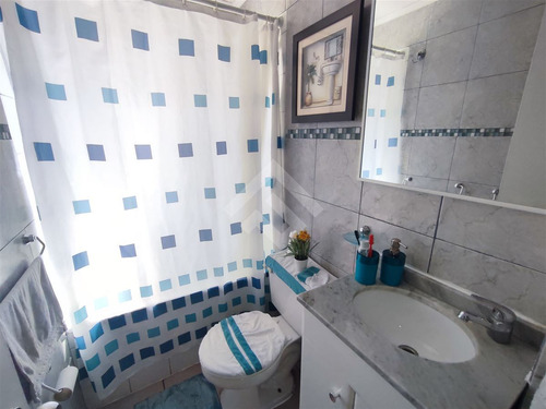 Casa En Venta De 3 Dorm. En Puente Alto