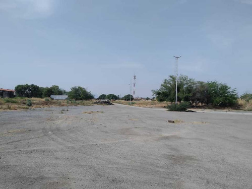 Imagen 2 de 7 de Alquiler Deterreno Para Estacionamiento De Gandolas, Camiones, Etc.