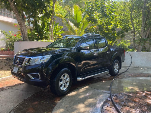 Nissan NP300 Frontier 2.5 Le Aa Mt