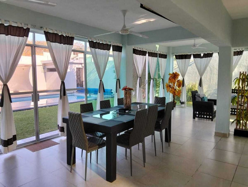 Casa En Venta, Club De Golf Santa Fe Xochitepec, 5 Recamaras