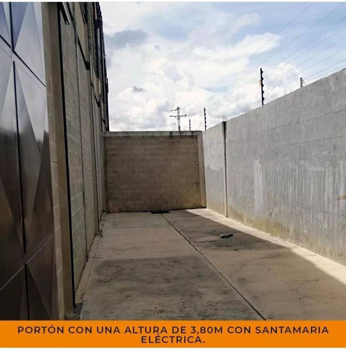 Imagen 2 de 6 de Johanna Castillo Alquila 04145951217 Galpon En Castillito San Diego