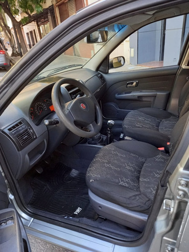 Fiat Palio 1.4 Weekend Trekking 2011 /bareinautos