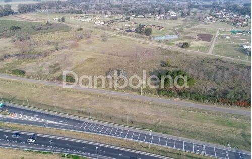 Imagen 2 de 9 de Terreno Fraccion En Alquiler Ubicado En Colectora Acceso Oeste - Luján, G.b.a. Zona Oeste