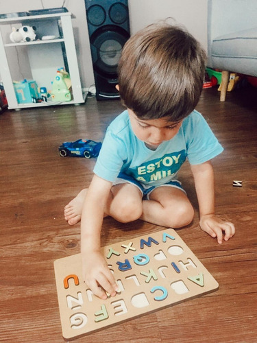 Juego De Encastre Abecedario. Encastre De Madera