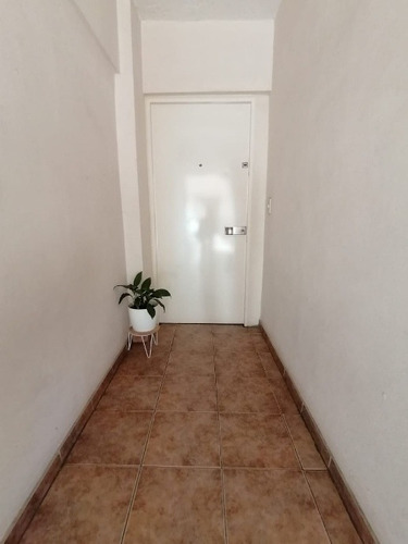 Imagen 4 de 14 de Departamento De 2 Ambientes En Venta - Moron