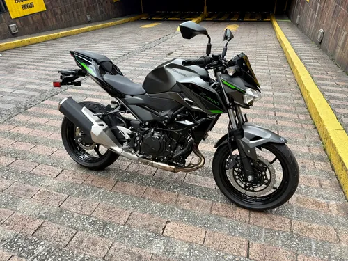 Kawasaki Z400