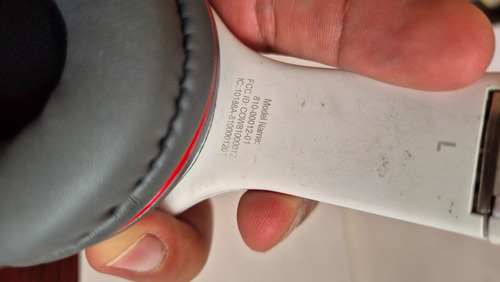 Audífonos Bluetooth Beats Wireless Color Blanco Originales Gris (Usado)