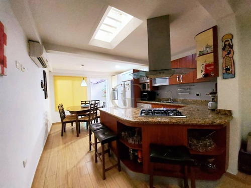 Imagen 5 de 17 de Town House En Venta Urb. Terrazas Del Valle - El Valle