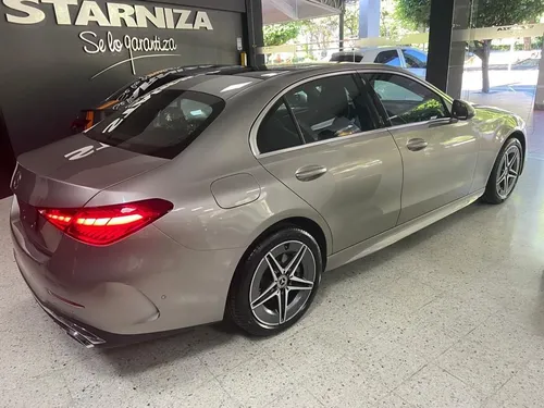 C350 Hibrido Enchufable No Tiene Pico Y Placa