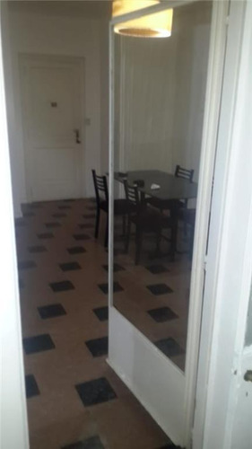 Imagen 4 de 19 de Depto. 2 Amb. Y Medio. 2 Baños. Remodelado A Nuevo. Buena Ubicación.