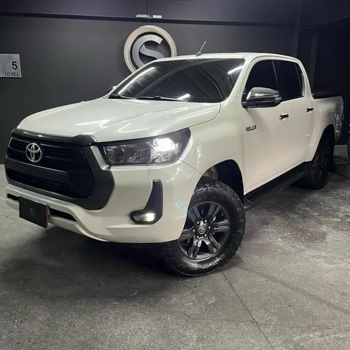 Toyota Hilux 2.4l