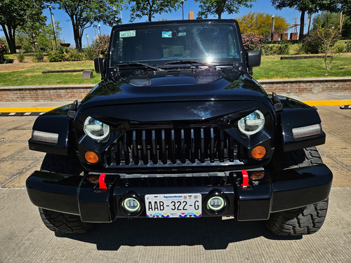 Jeep Wrangler 3.6 Unlimited Sahara V6 4x4 At