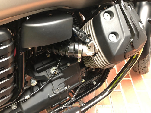 Imagen 7 de 8 de Moto Guzzi V7ii 2016