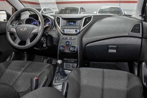 Imagem 8 de 15 de Hyundai Hb20 1.0 Comfort