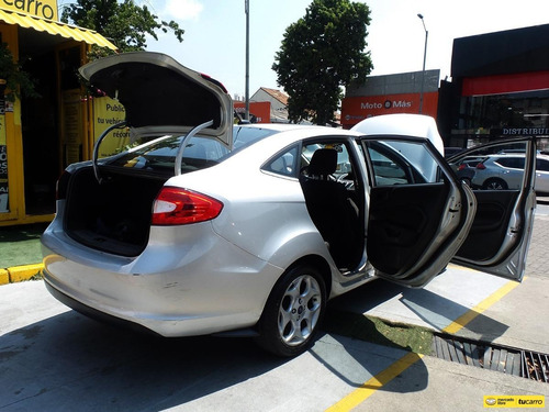 Imagen 10 de 25 de Ford Fiesta Se
