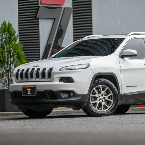 Jeep Cherokee 3.2