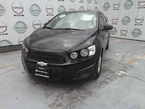 Imagen 8 de 15 de Chevrolet Sonic 2016
